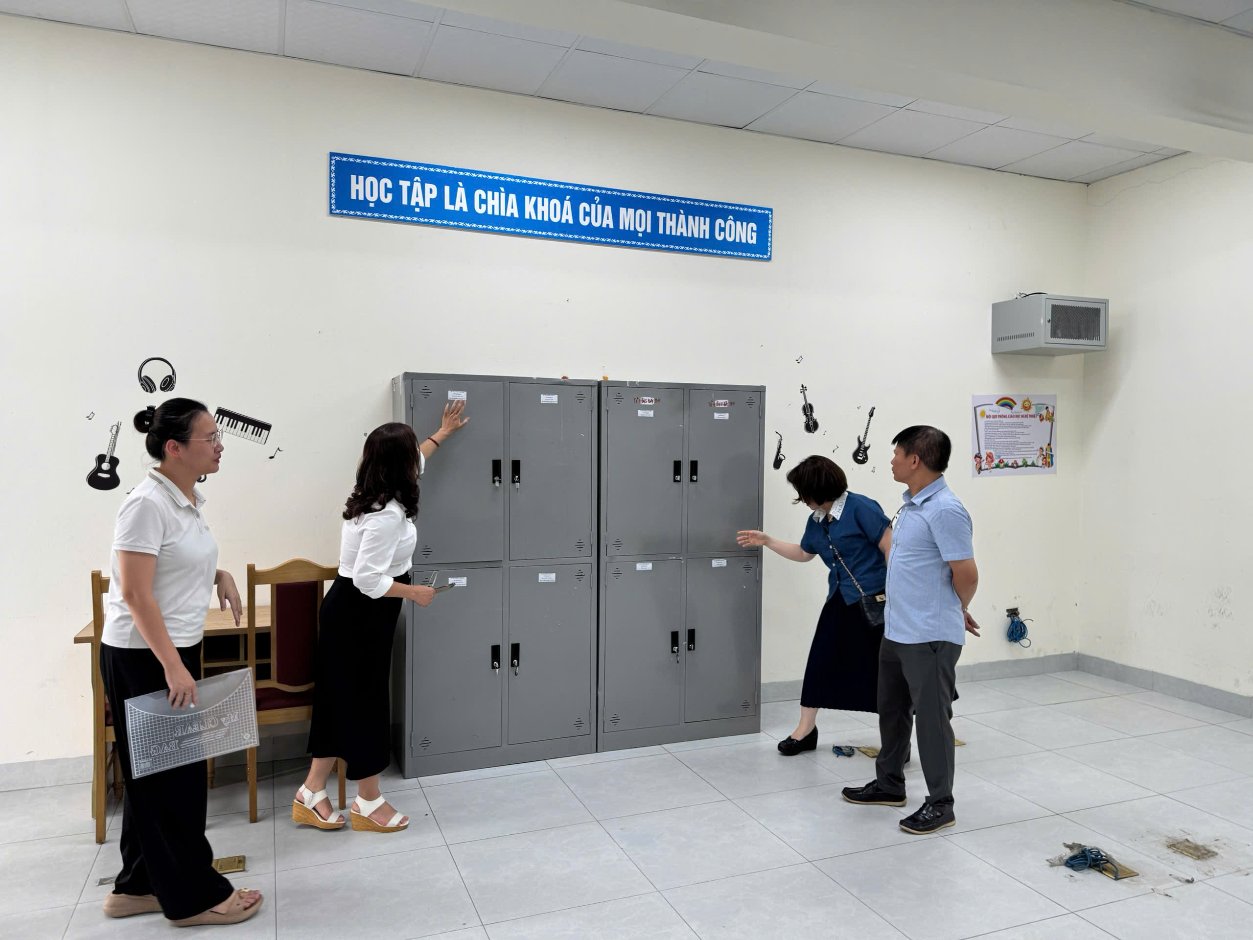 Quận Ba Đình: Các điểm thi đã sẵn sàng cho kỳ thi tốt nghiệp THPT năm 2025 - ảnh 4