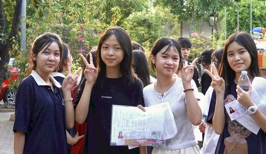 Nữ sinh Nghệ An thủ khoa toàn quốc khối C00 - ảnh 2