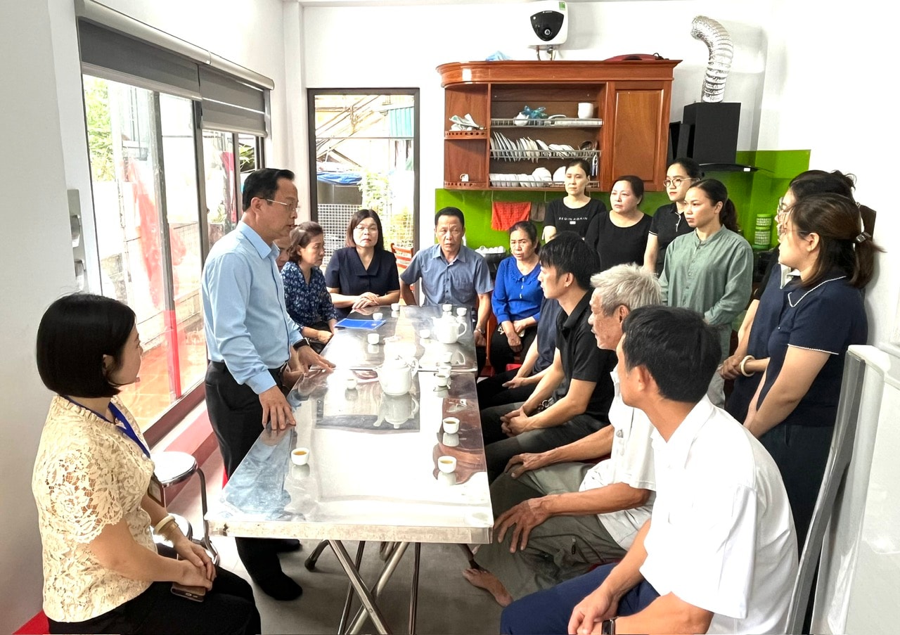 Sở Giáo dục và Đào tạo Hà Nội chia buồn với gia đình học sinh gặp nạn trong vụ lật tàu ở Quảng Ninh - ảnh 1