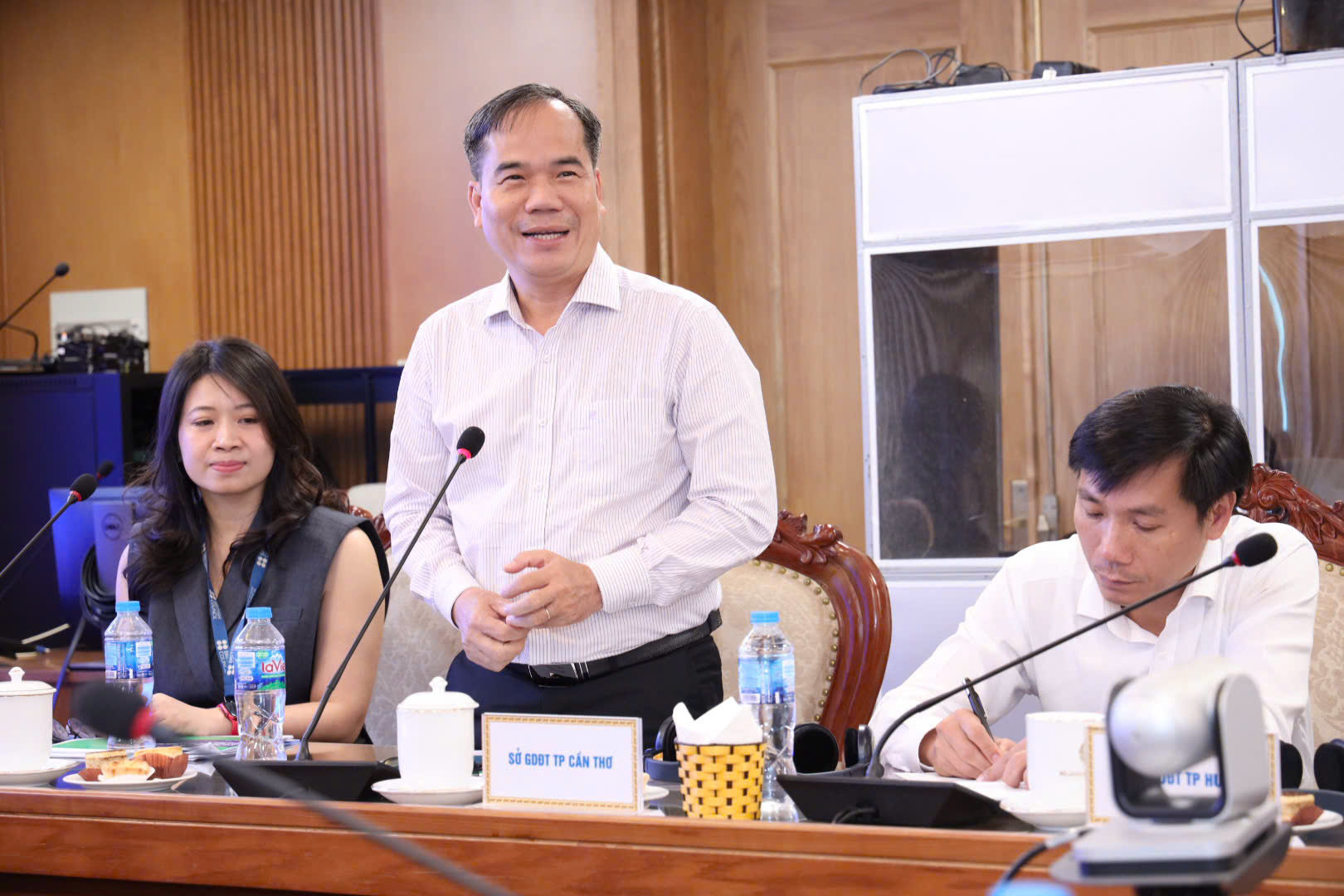 Đưa tiếng Anh thành ngôn ngữ thứ hai trong trường học - ảnh 5