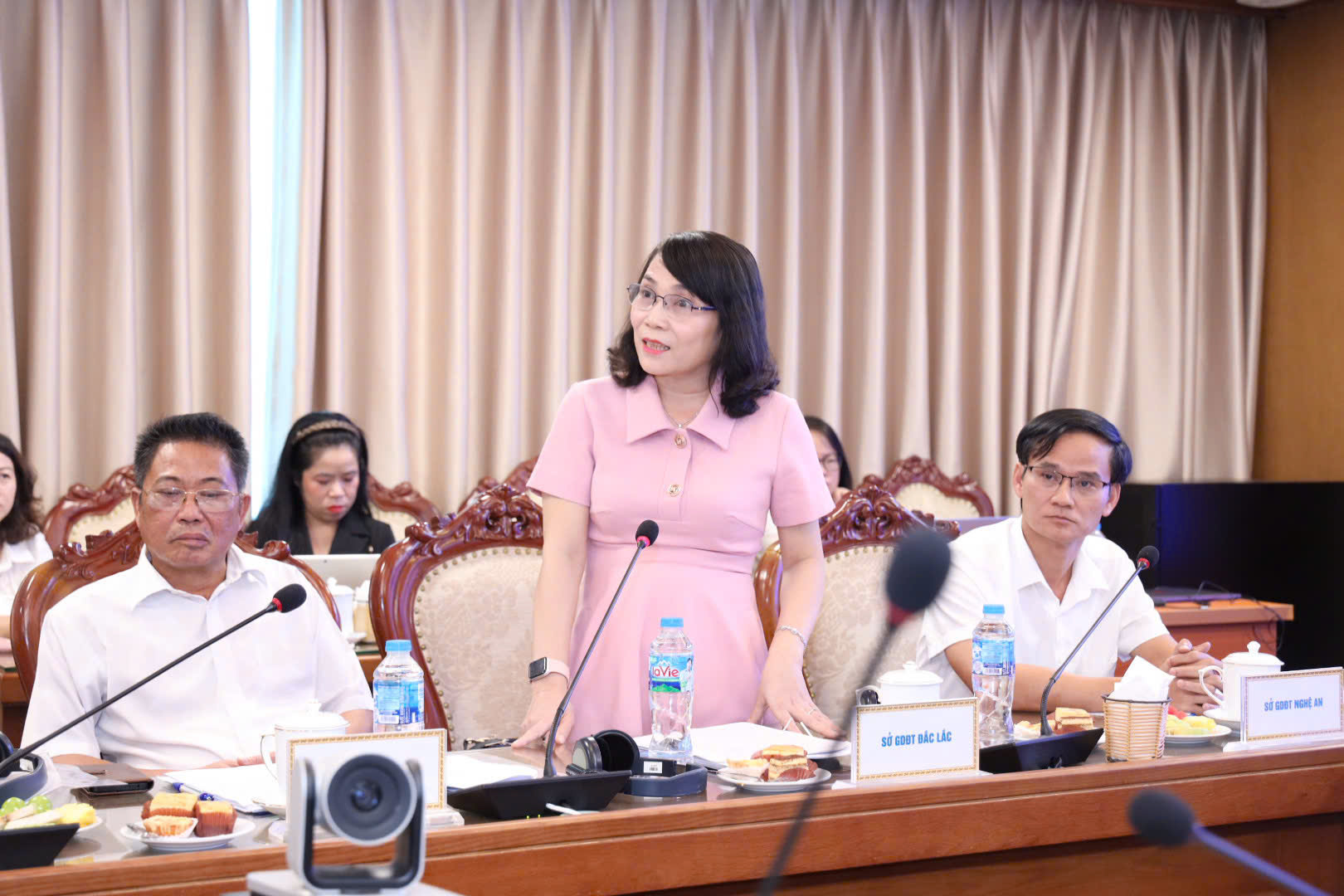 Đưa tiếng Anh thành ngôn ngữ thứ hai trong trường học - ảnh 7