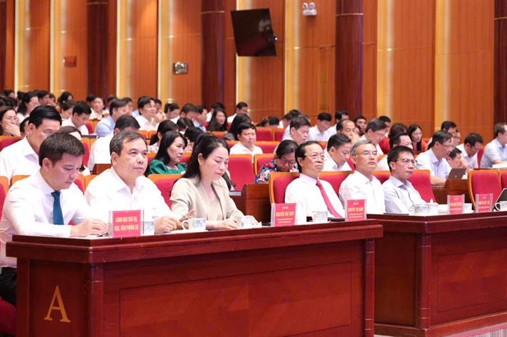 Xác định rõ thách thức và cùng nhau tháo gỡ, kiến tạo các giải pháp hiệu quả trong giáo dục - ảnh 3