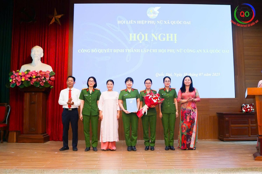 Hội LHPN xã Quốc Oai ra mắt 10 chi hội Phụ nữ trong lực lượng vũ trang và ngành Giáo dục mầm non - ảnh 11