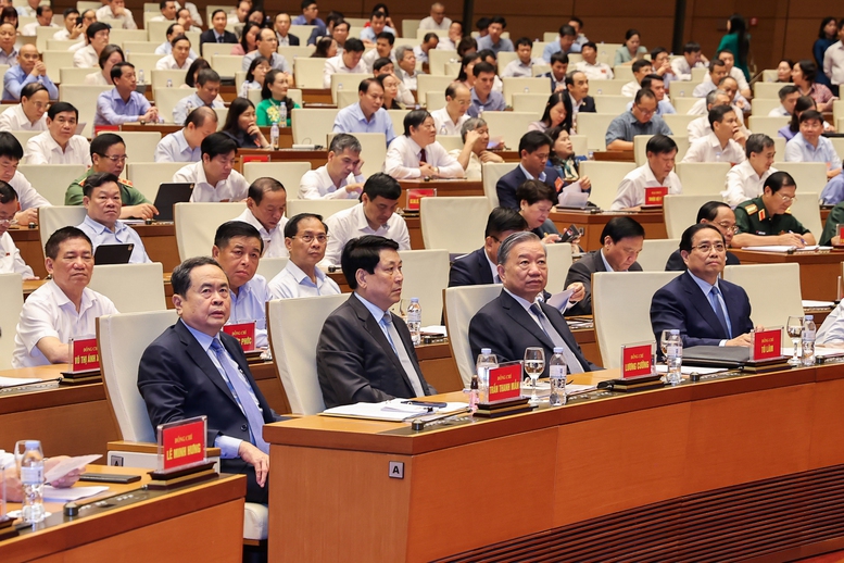 Hơn 1,2 triệu đảng viên tham dự Hội nghị toàn quốc quán triệt 4 Nghị quyết của Bộ Chính trị - ảnh 1
