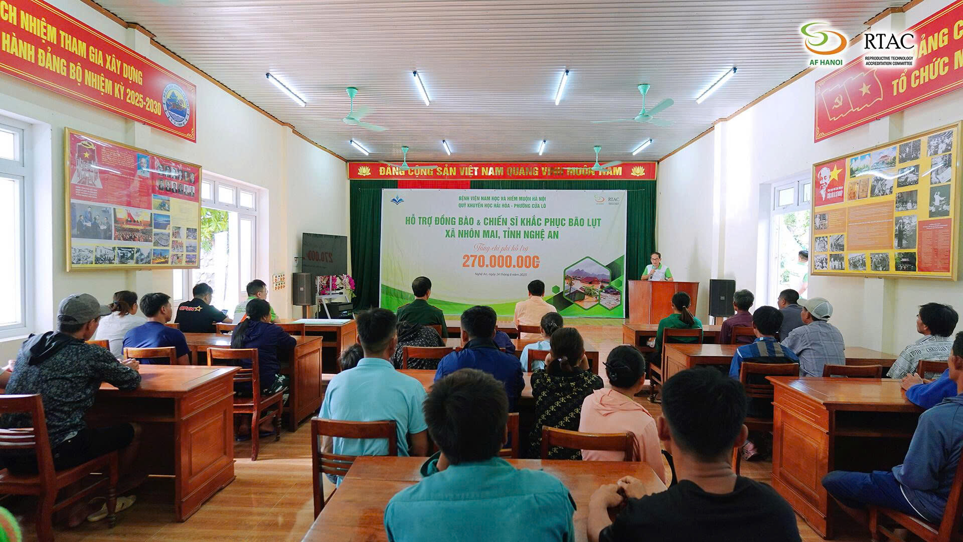 Mang hơi ấm về xã vùng cao Nhôn Mai sau trận lũ quét lịch sử - ảnh 1