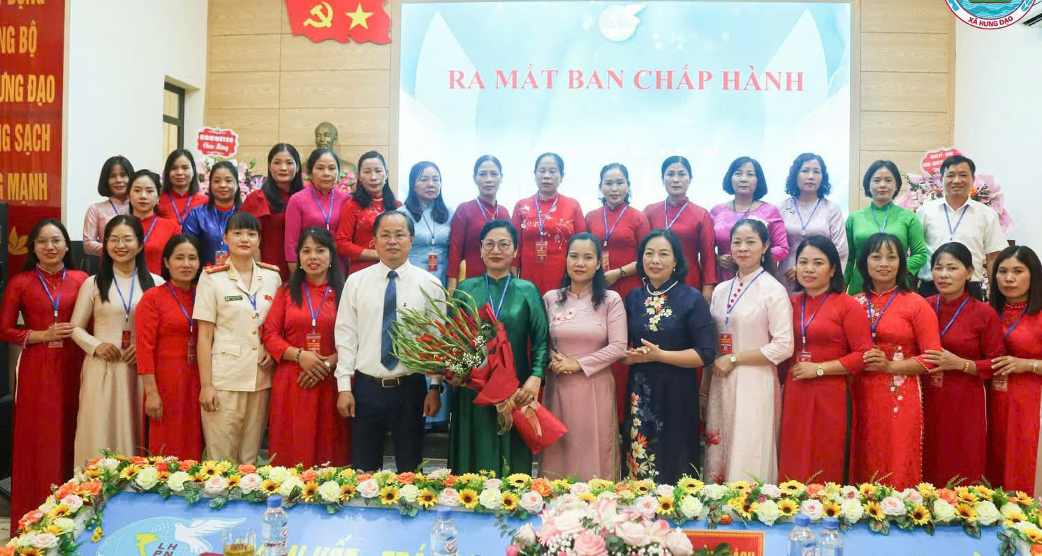 Phụ nữ Hưng Đạo phát huy truyền thống đoàn kết, sáng tạo, đổi mới, vững bước vào kỷ nguyên vươn mình của dân tộc - ảnh 16