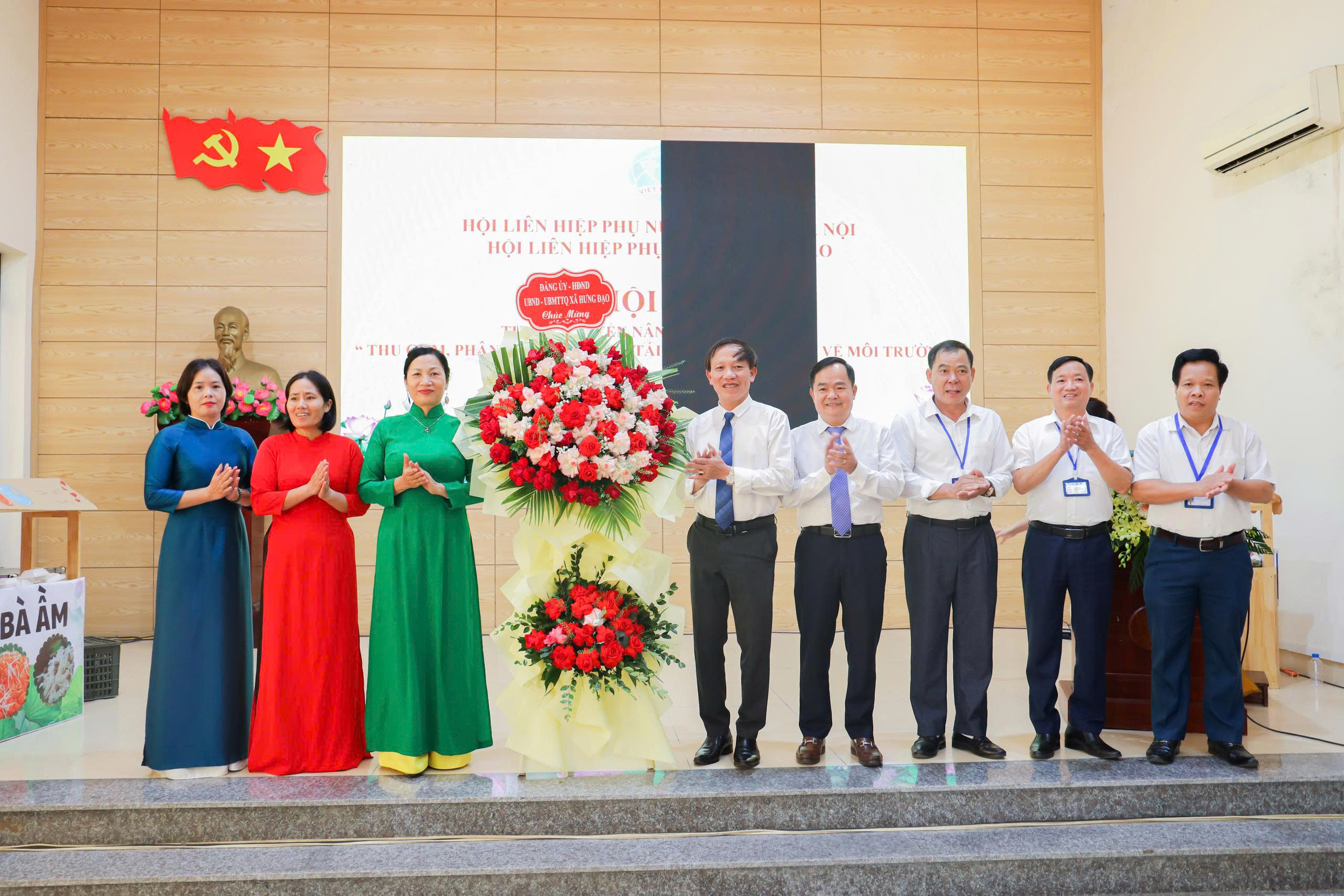 Hội LHPN Xã Hưng Đạo: Sôi nổi hội thi “Thu gom, phân loại và xử lý rác thải bảo vệ môi trường” - ảnh 15