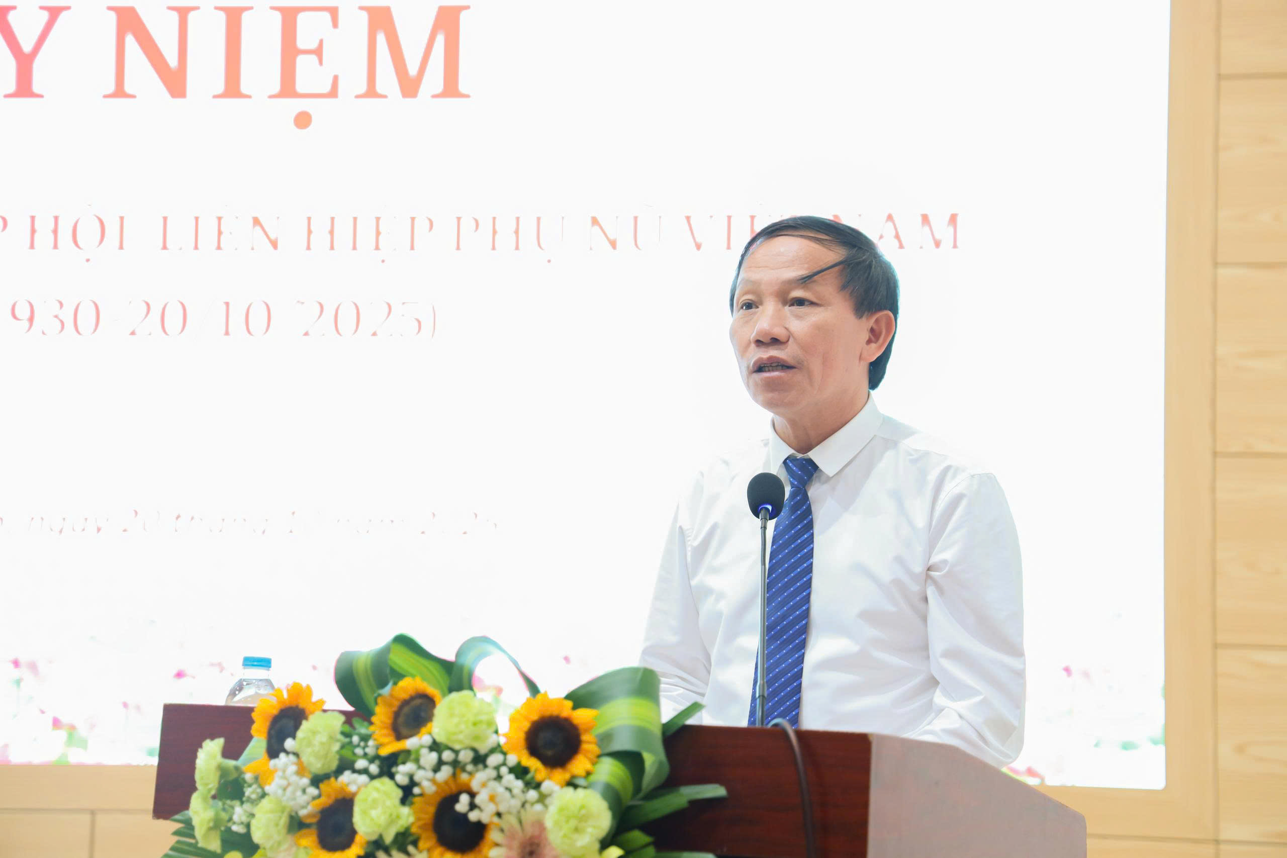 Hội LHPN Xã Hưng Đạo: Sôi nổi hội thi “Thu gom, phân loại và xử lý rác thải bảo vệ môi trường” - ảnh 13