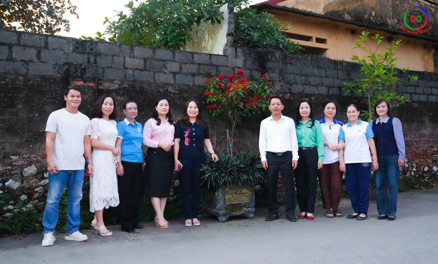 Hội Phụ nữ  xã Quốc Oai: Gắn biển công trình chào mừng Đại hội đại biểu Phụ nữ thành phố Hà Nội lần thứ XVII - ảnh 7