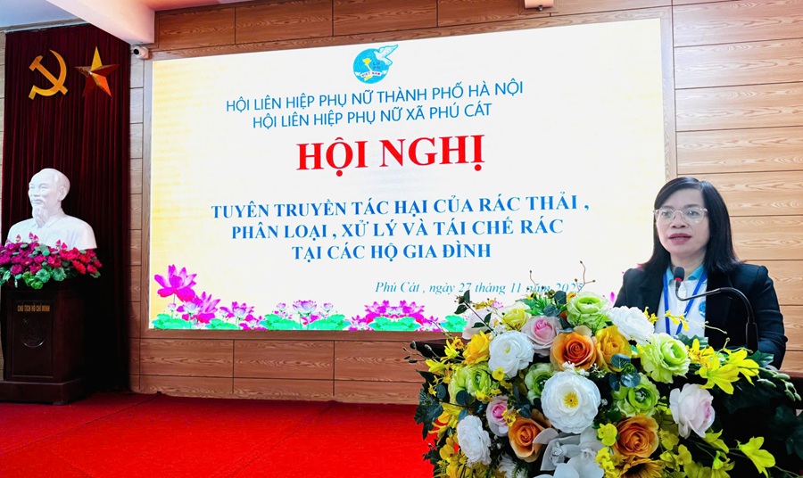 Tuyên truyền “kỹ năng maketing - kinh doanh bán hàng online”, phân loại xử lý rác thải cho hội viên - ảnh 1