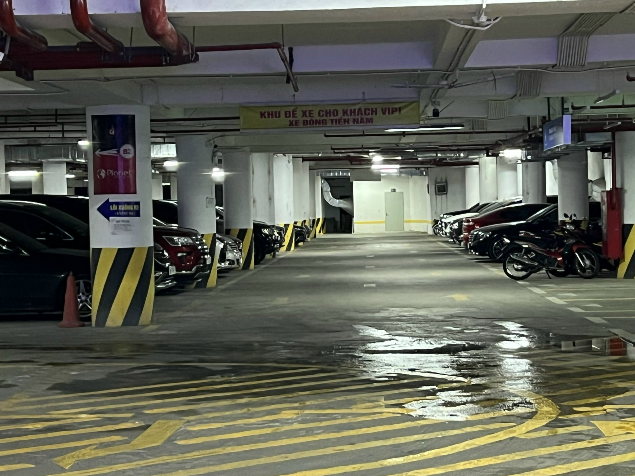 Vì sao Chủ đầu tư vẫn ngang nhiên “chống lệnh” dù bị đình chỉ hoạt động? - ảnh 2