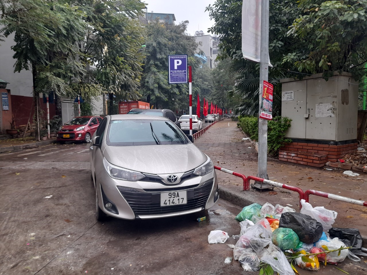 Người dân bất bình vì doanh nghiệp tư nhân được cấp phép trông giữ xe tại khu vực vườn hoa Trần Quang Diệu (?!) - ảnh 5