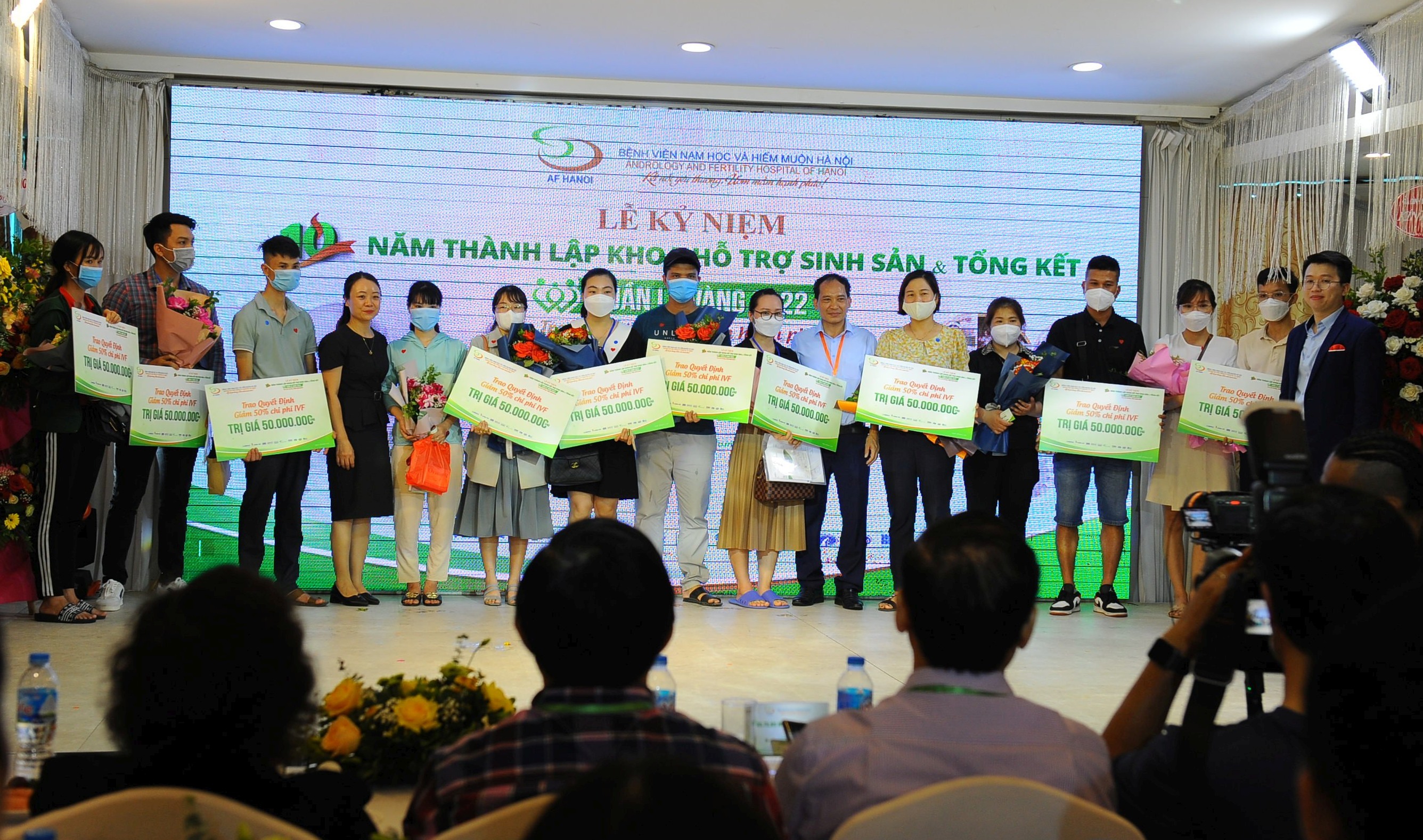 Bệnh viện Nam học và Hiếm muộn Hà Nội và hành trình 10 năm “Ươm mầm hạnh phúc” - ảnh 3