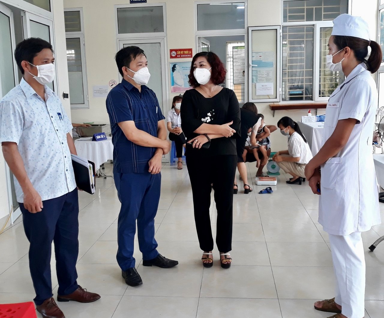 Hội LHPN Hà Nội giám sát chiến dịch bổ sung vitamin A trên địa bàn - ảnh 2