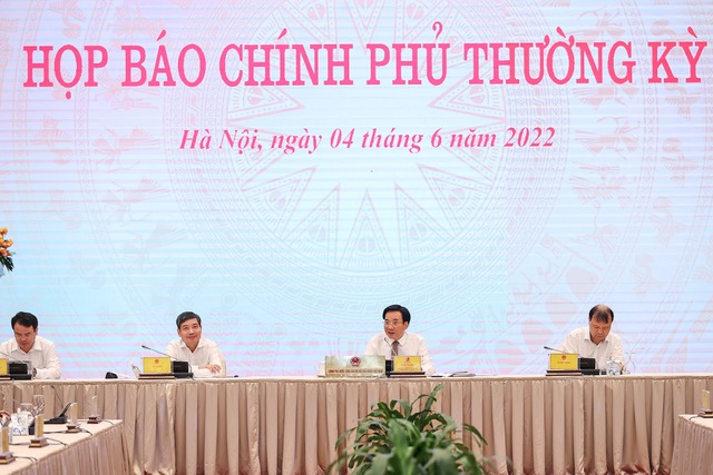 Người phát ngôn Chính phủ: Kinh tế-xã hội tháng 5 tiếp tục khởi sắc - ảnh 1