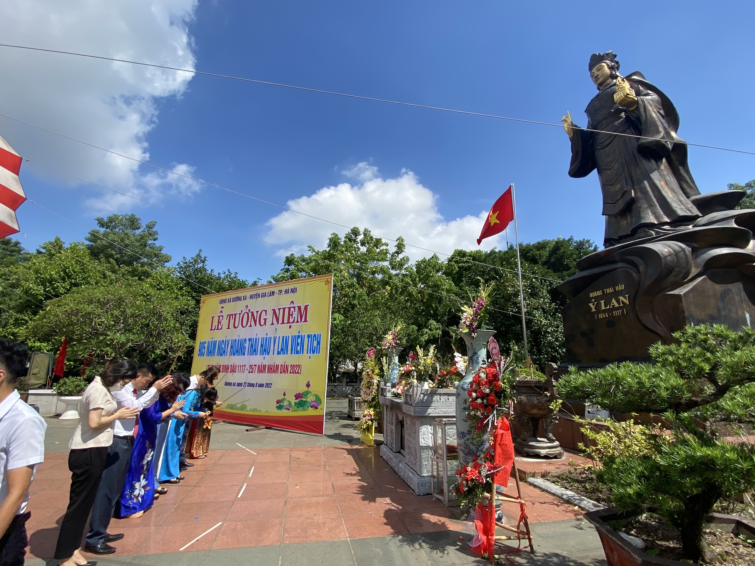 Tưởng niệm 905 ngày Hoàng Thái Hậu Ỷ Lan viên tịch - ảnh 2