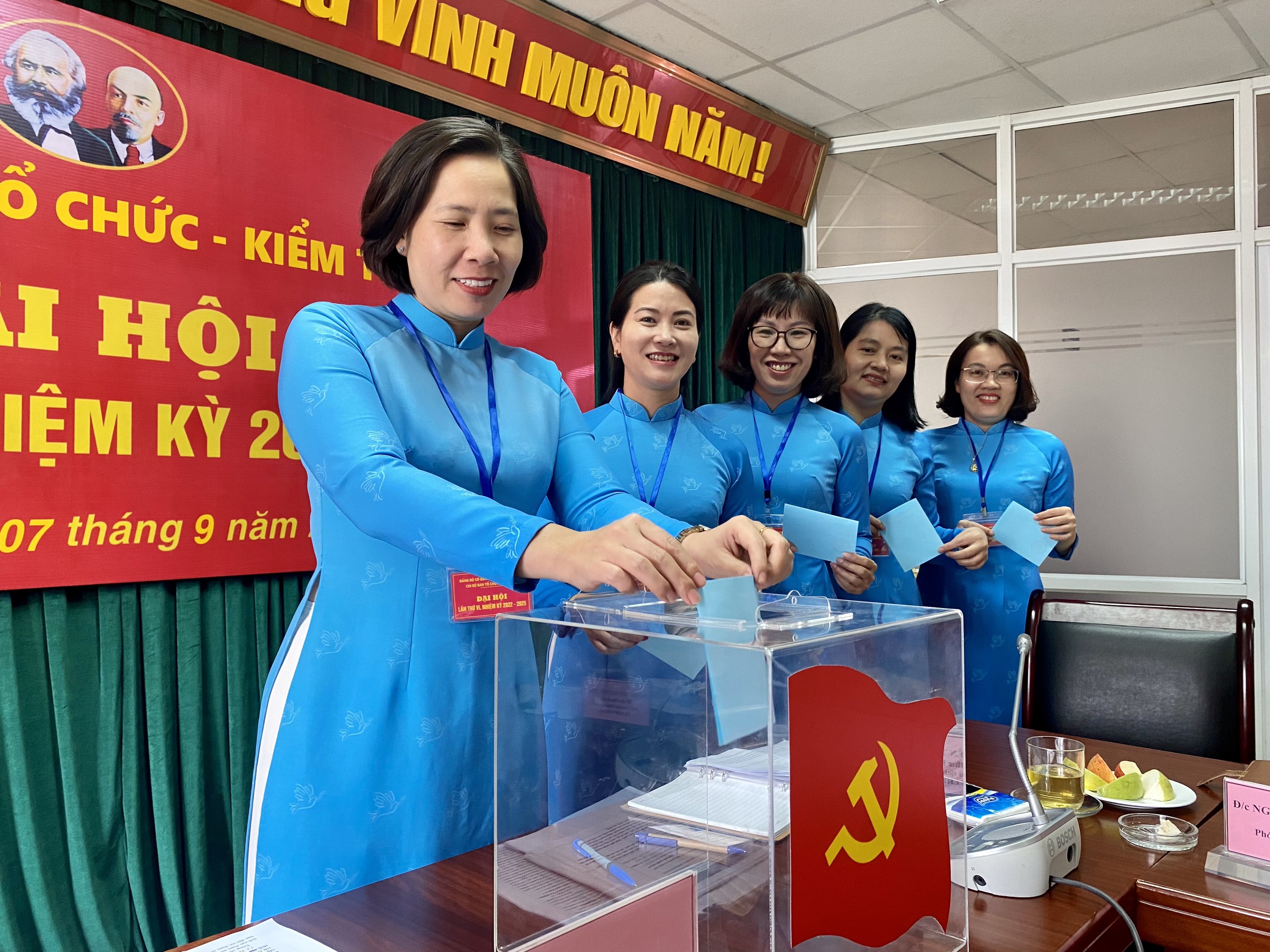 Đại hội Chi bộ Ban Tổ chức - Kiểm tra nhiệm kỳ 2022-2025 thành công tốt đẹp - ảnh 5