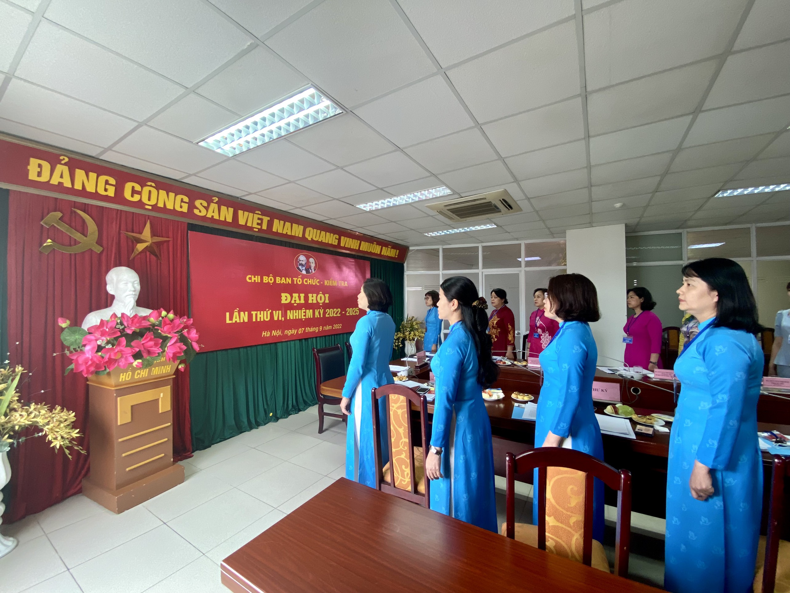 Đại hội Chi bộ Ban Tổ chức - Kiểm tra nhiệm kỳ 2022-2025 thành công tốt đẹp - ảnh 1