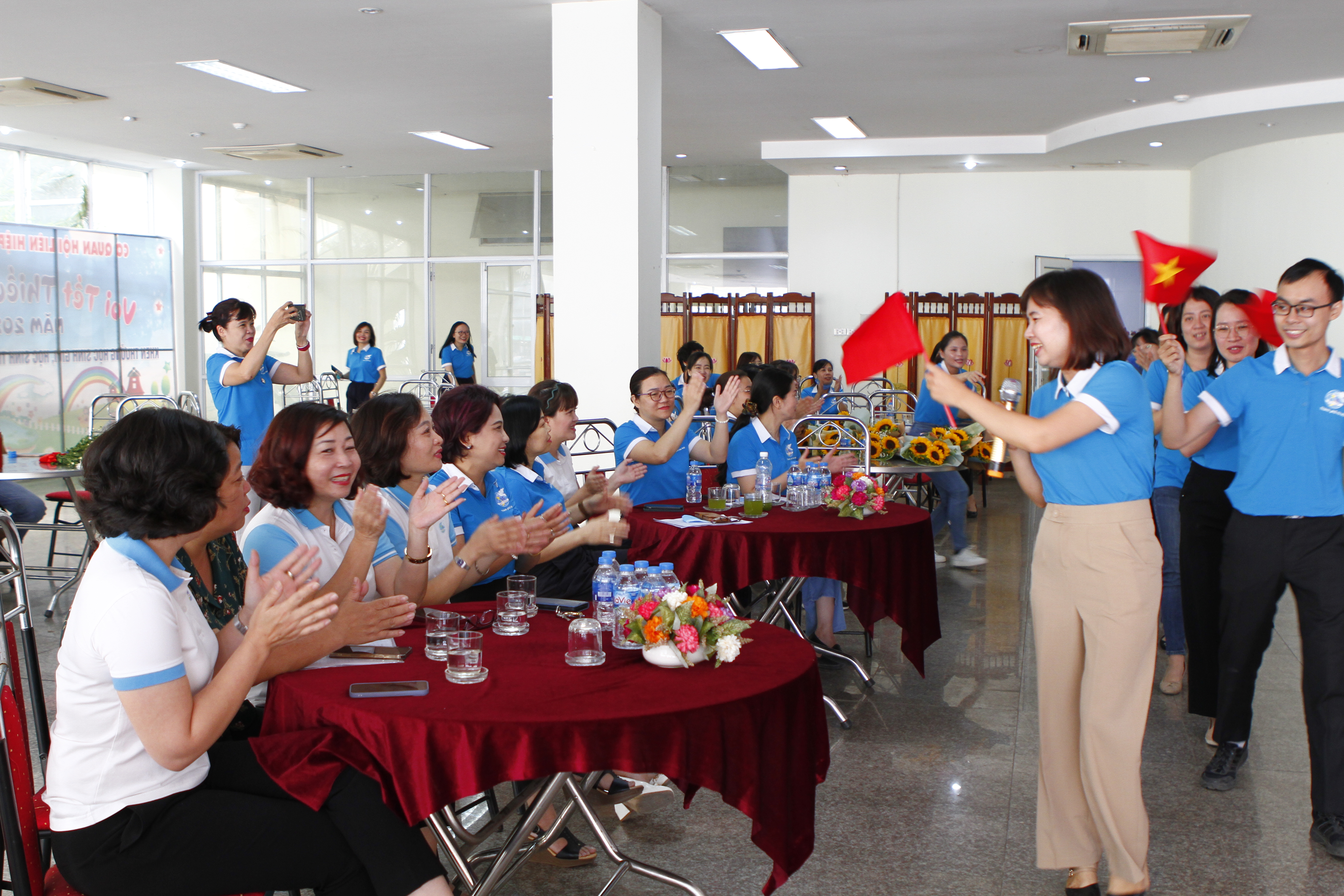 Hội LHPN Hà Nội: Sôi nổi hoạt động giao lưu văn hóa - thể thao - ảnh 15