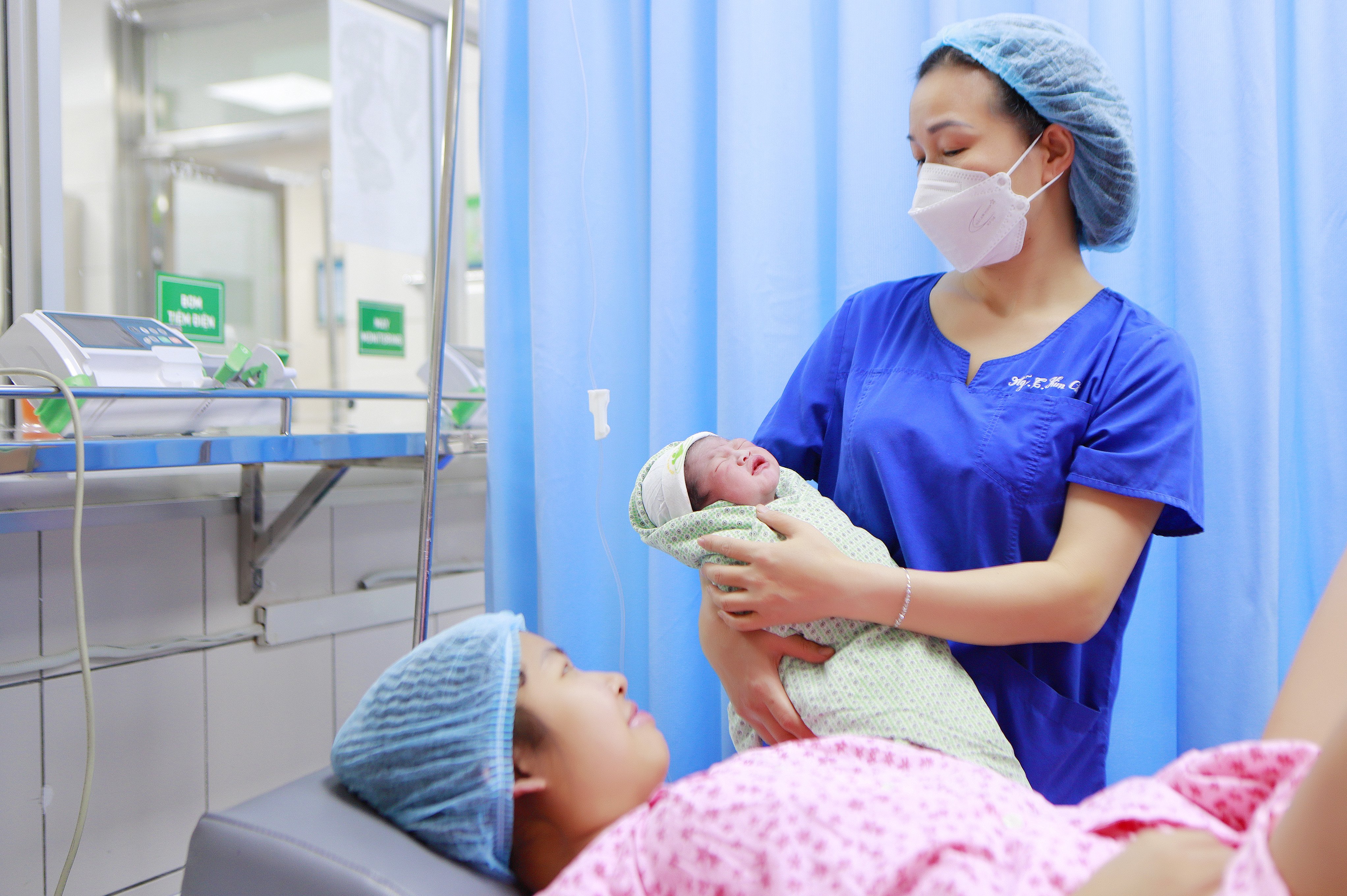 Những công dân nhí 2023 đầu tiên tại BV Phụ sản Hà Nội - ảnh 3