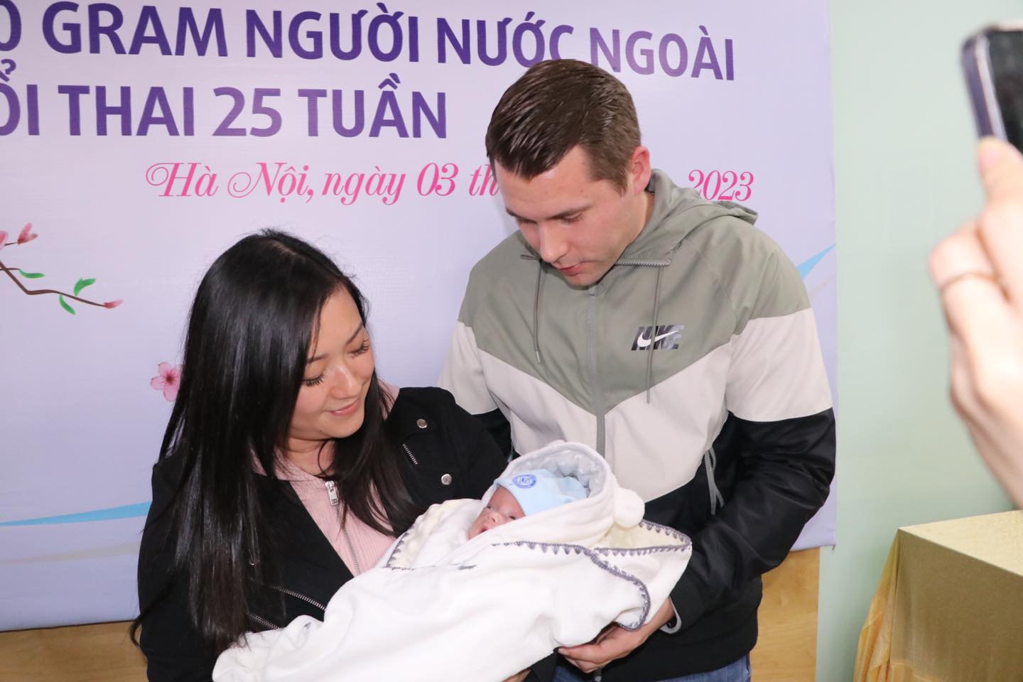 BV Phụ sản TƯ: Đem hạnh phúc tới cho người mẹ Canada từng 4 lần mang thai không thành công - ảnh 2