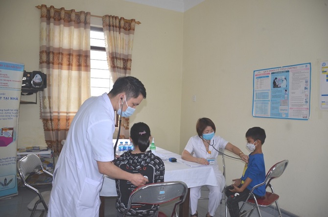Hà Nội: Tăng cường phát hiện, thu dung, quản lý, điều trị ca bệnh COVID-19 - ảnh 1