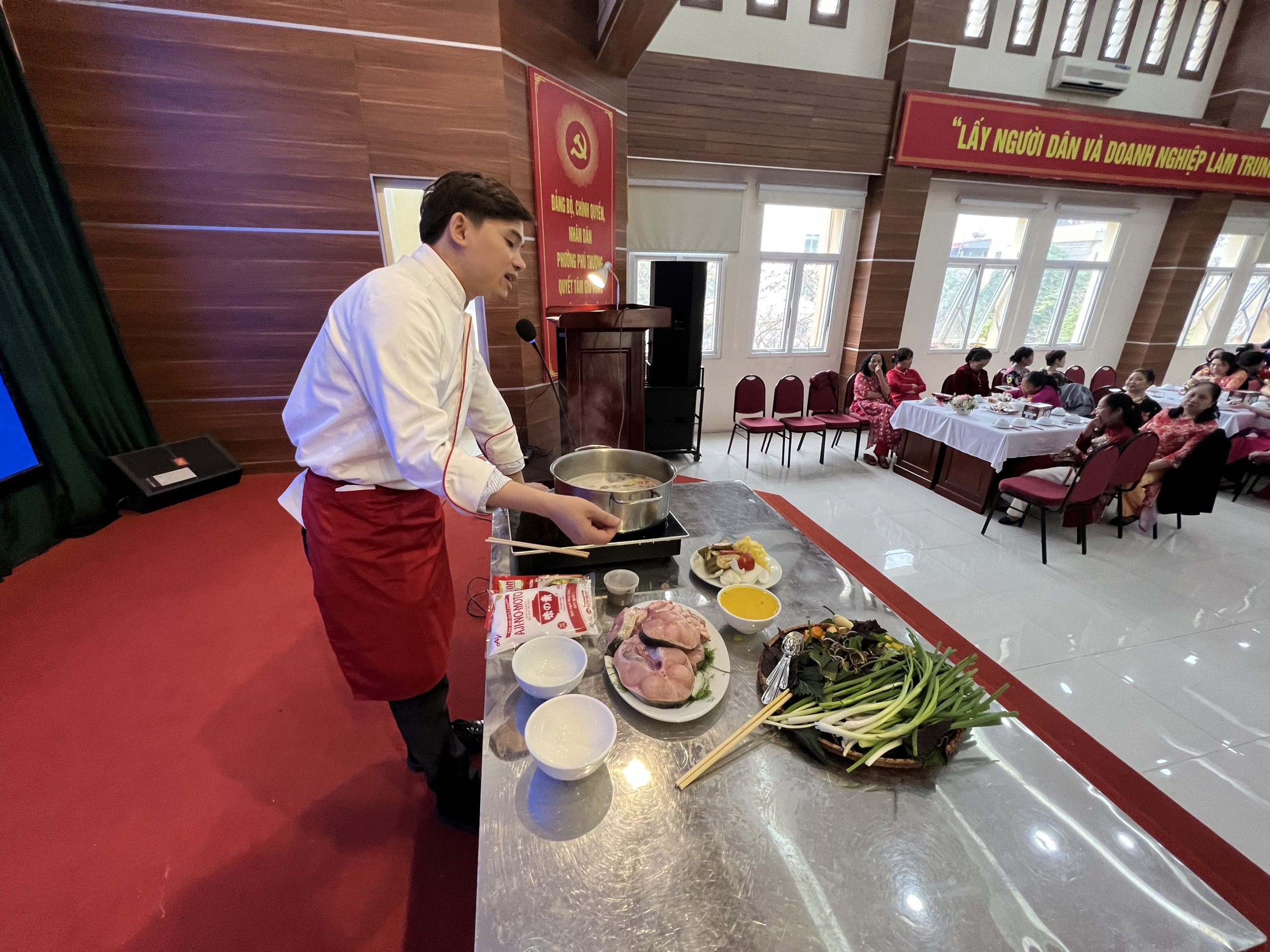 Hội LHPN phường Phú Thượng ra mắt mô hình “Nội trợ thông thái” - ảnh 2
