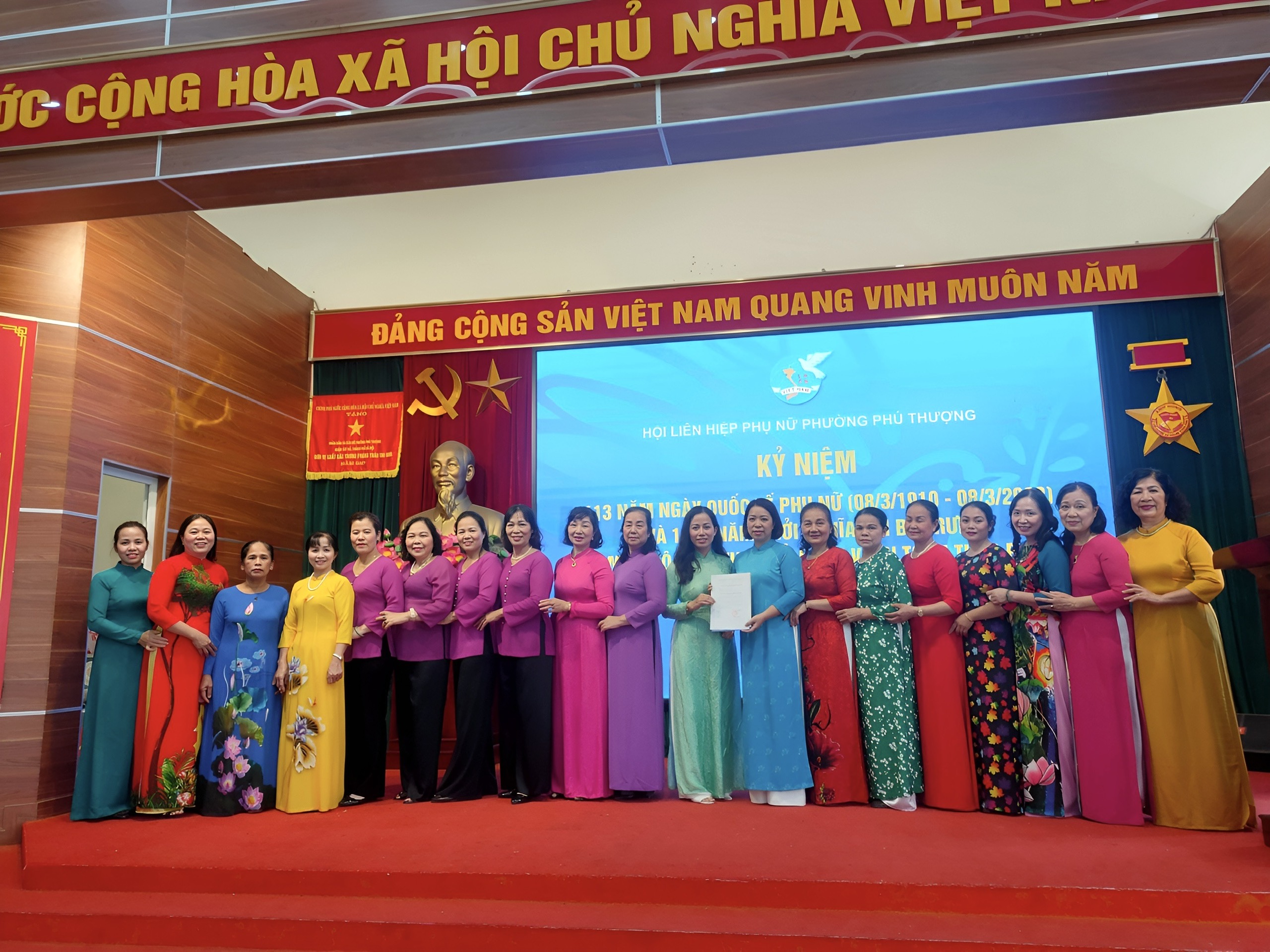 Hội LHPN phường Phú Thượng ra mắt mô hình “Nội trợ thông thái” - ảnh 1