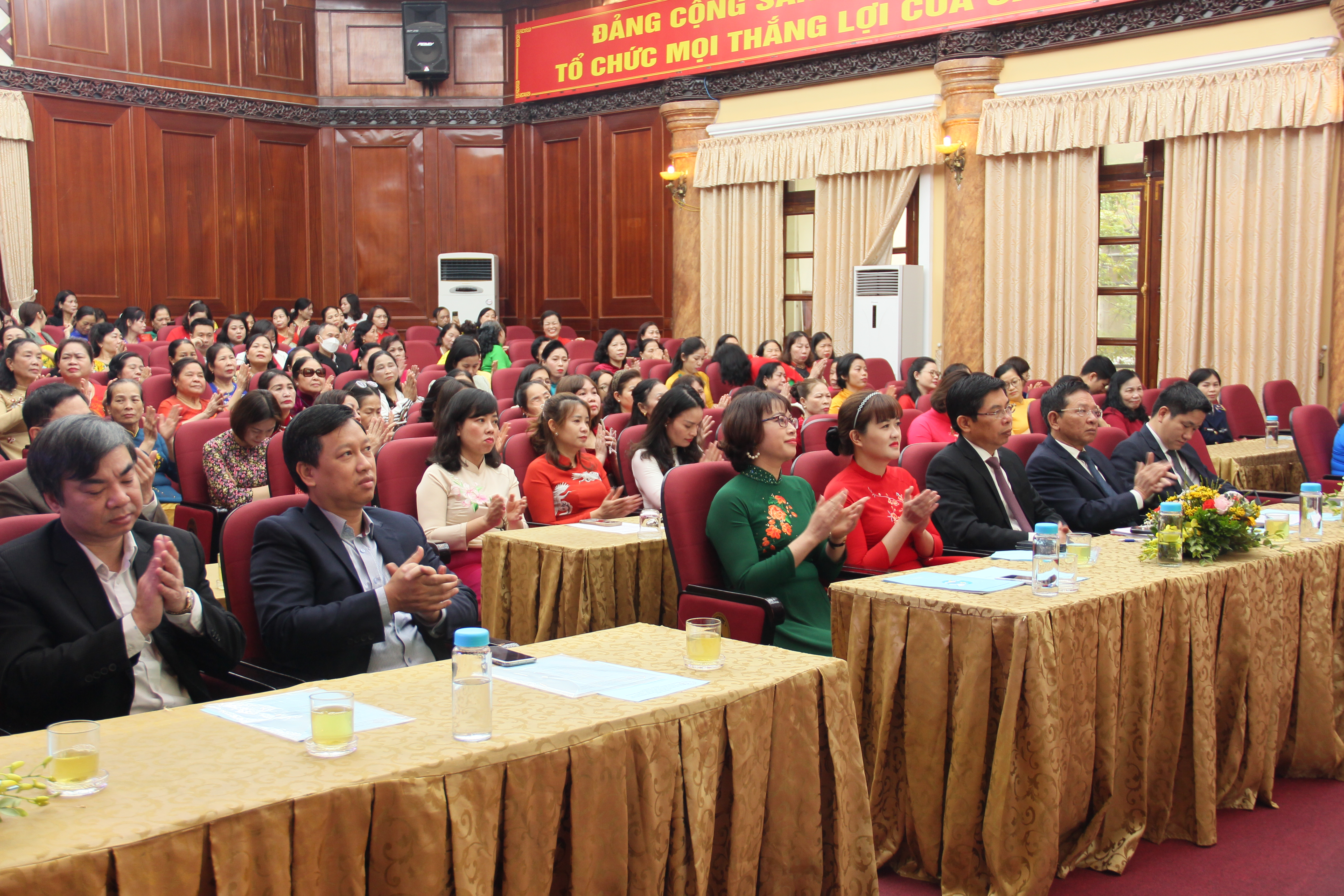 Hội LHPN quận Nam Từ Liêm: Giao lưu, chia sẻ kinh nghiệm hoạt động công tác Hội - ảnh 1