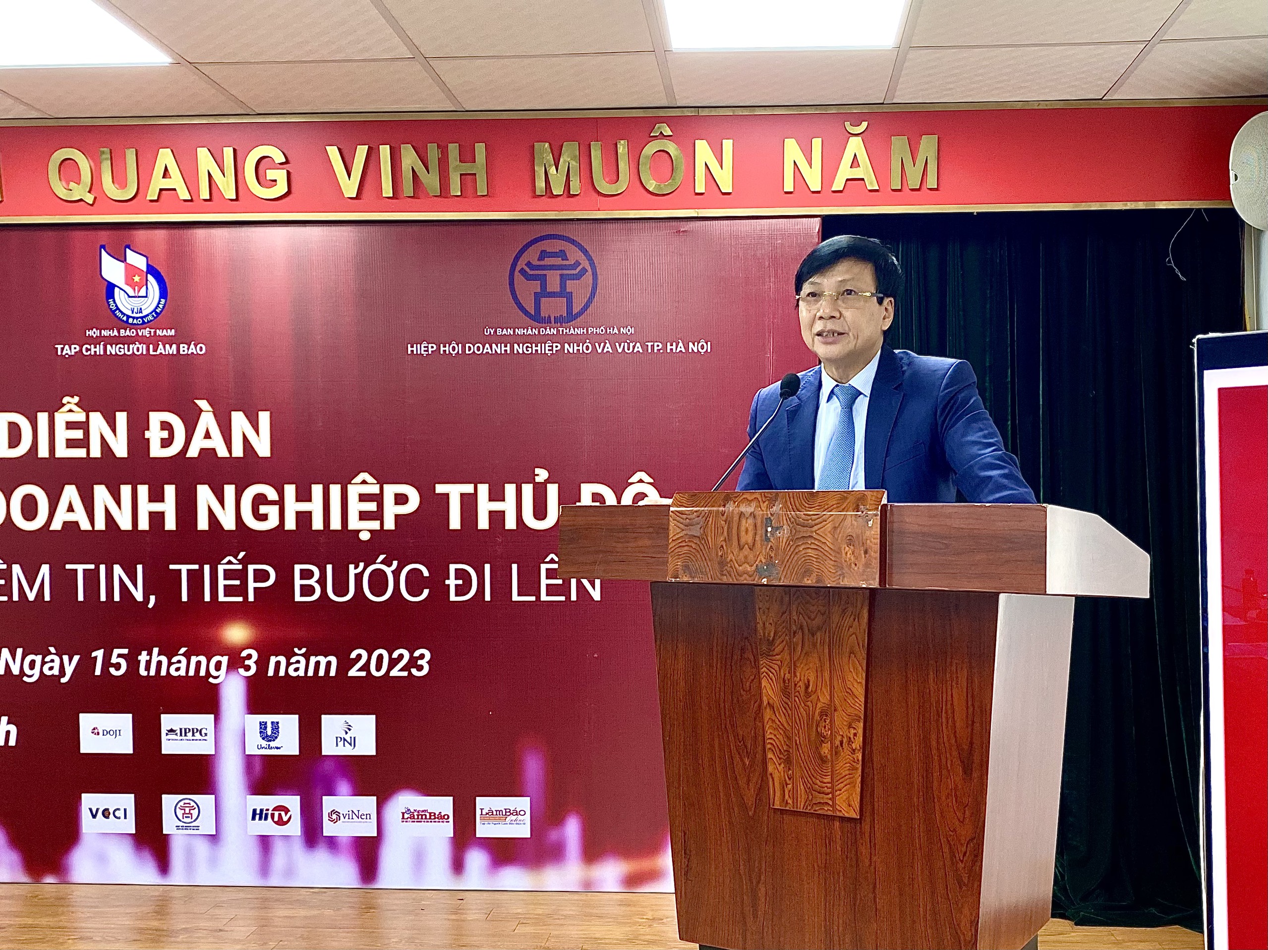 Báo chí và doanh nghiệp Thủ đô đồng hành cùng phát triển - ảnh 2