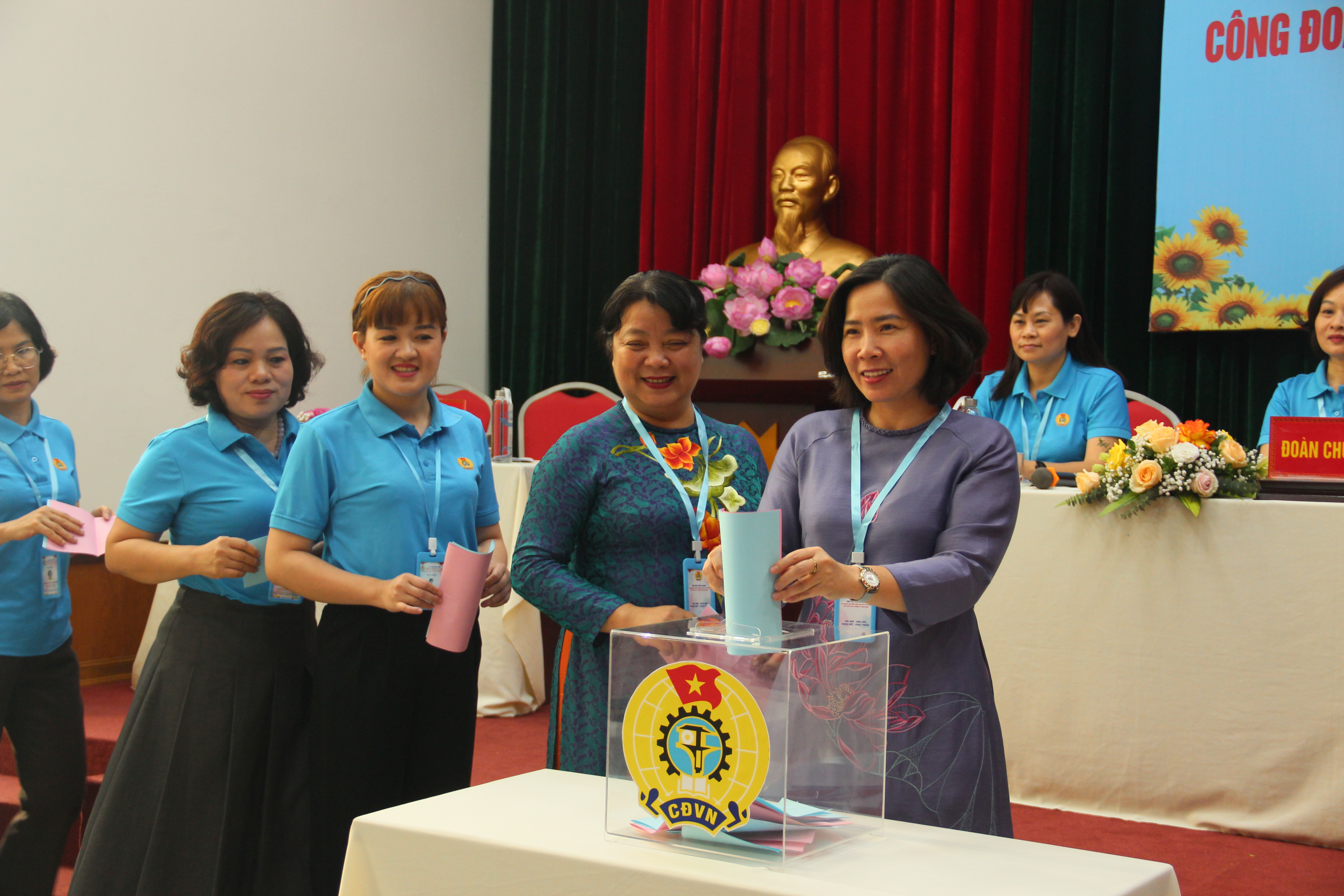 Thông qua 8 chỉ tiêu, nhiệm vụ nhiệm kỳ 2023 -2028 - ảnh 1