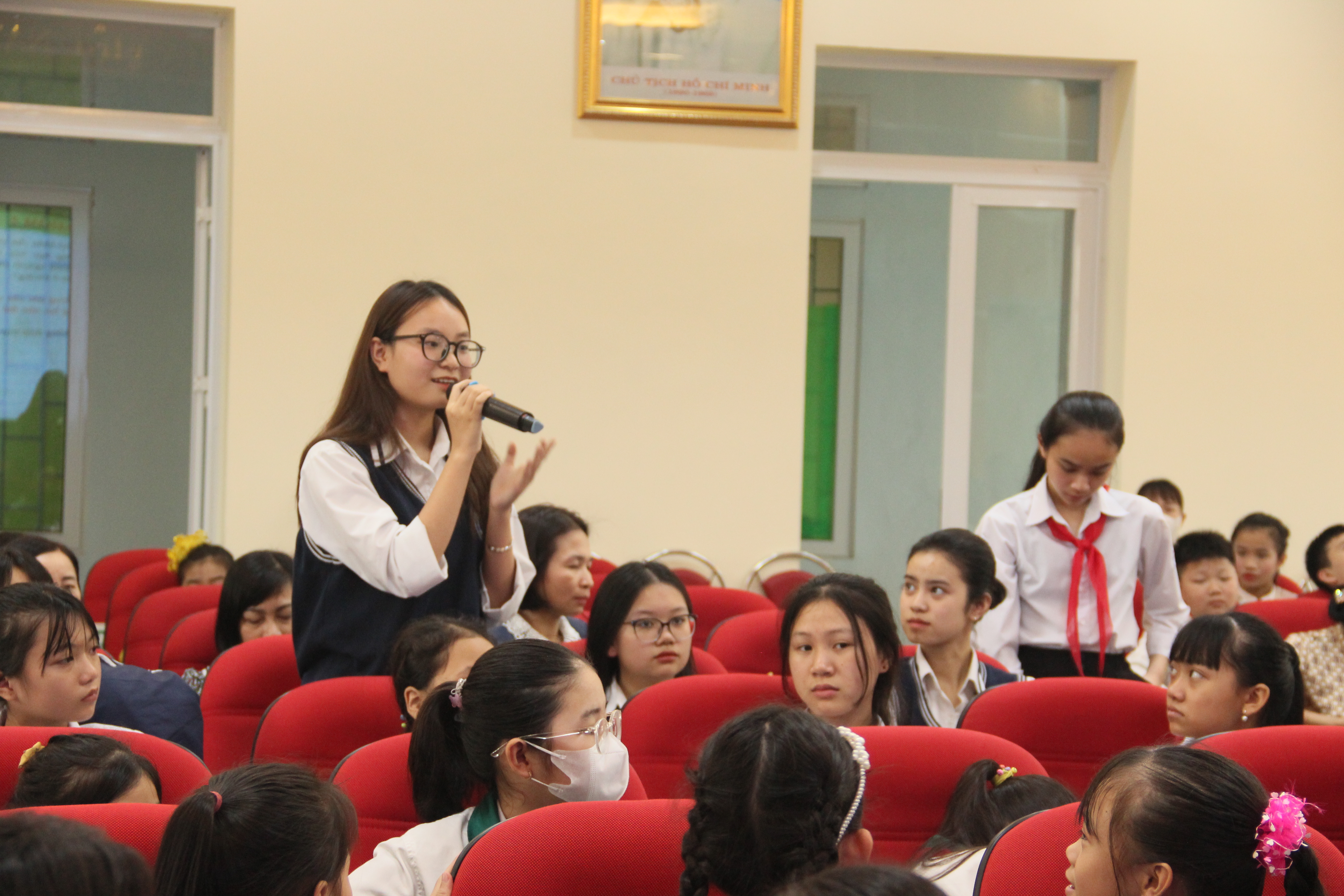 Cần sự hỗ trợ của gia đình, nhà trường để các em “Tự tin là chính mình” - ảnh 5