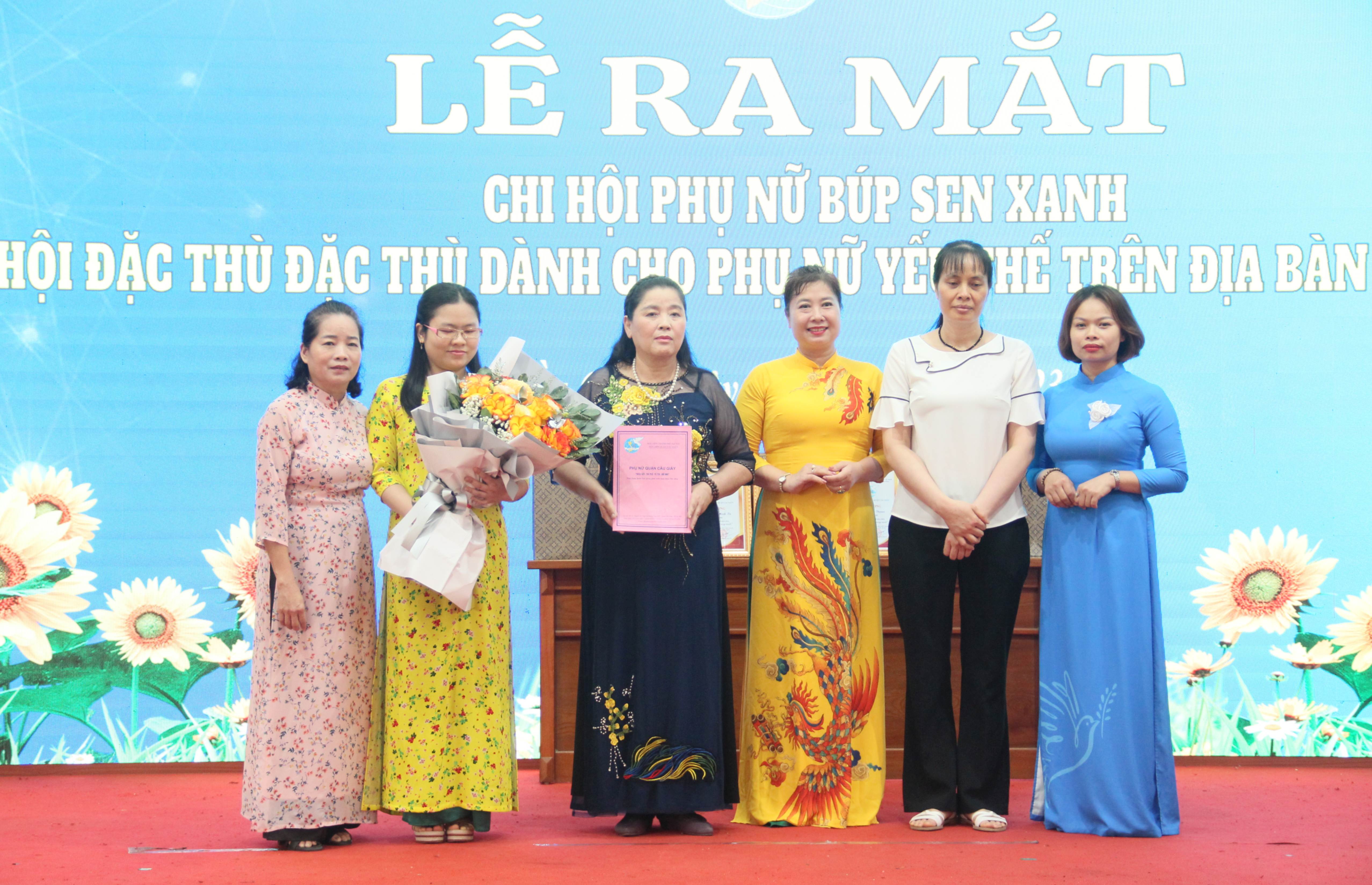 Hội LHPN quận Cầu Giấy: Ra mắt Chi hội Phụ nữ “Búp sen xanh” cho phụ nữ yếu thế - ảnh 3
