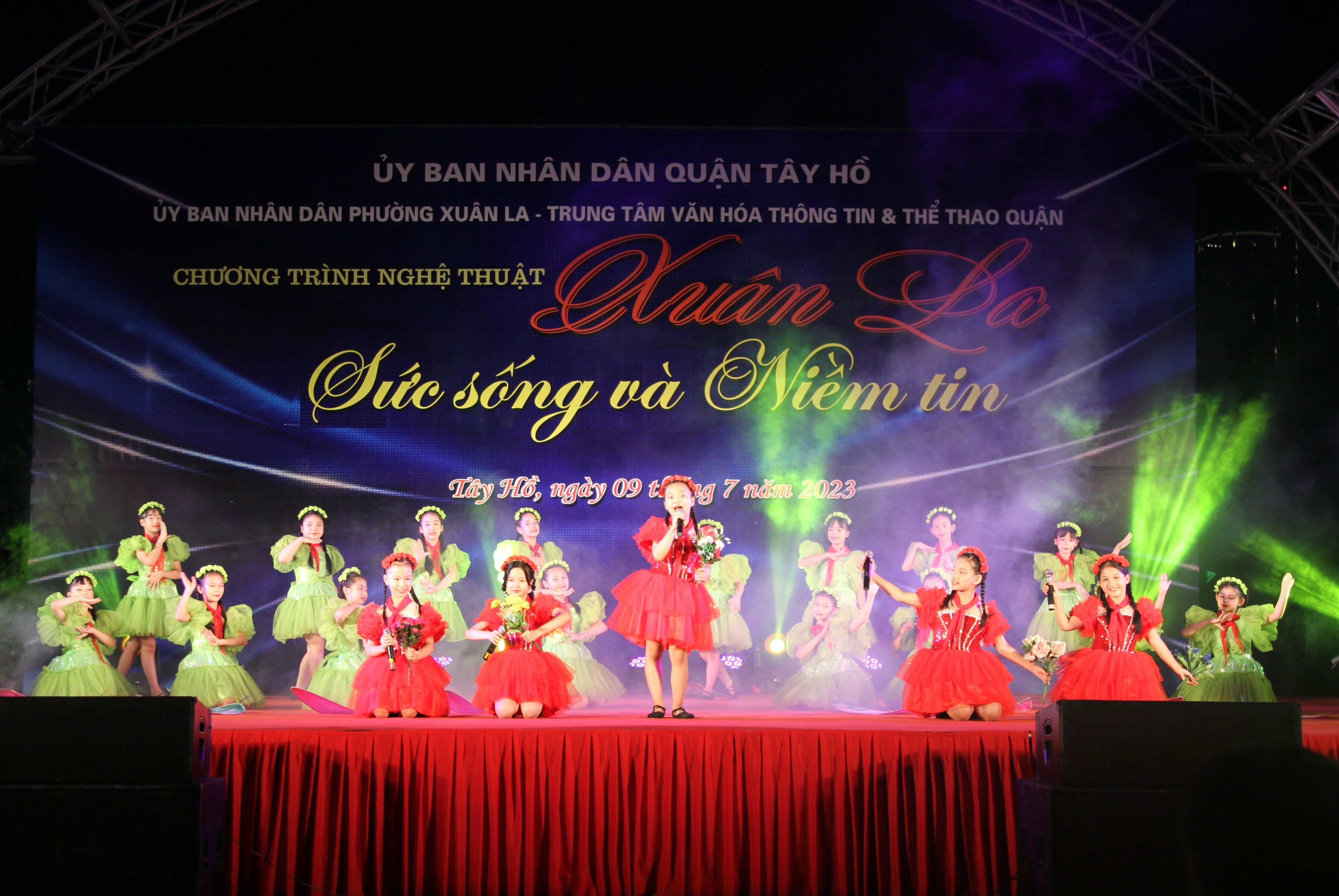 Quảng bá nét đẹp Tây Hồ thông qua chương trình nghệ thuật “Xuân La - Sức sống và niềm tin” - ảnh 1