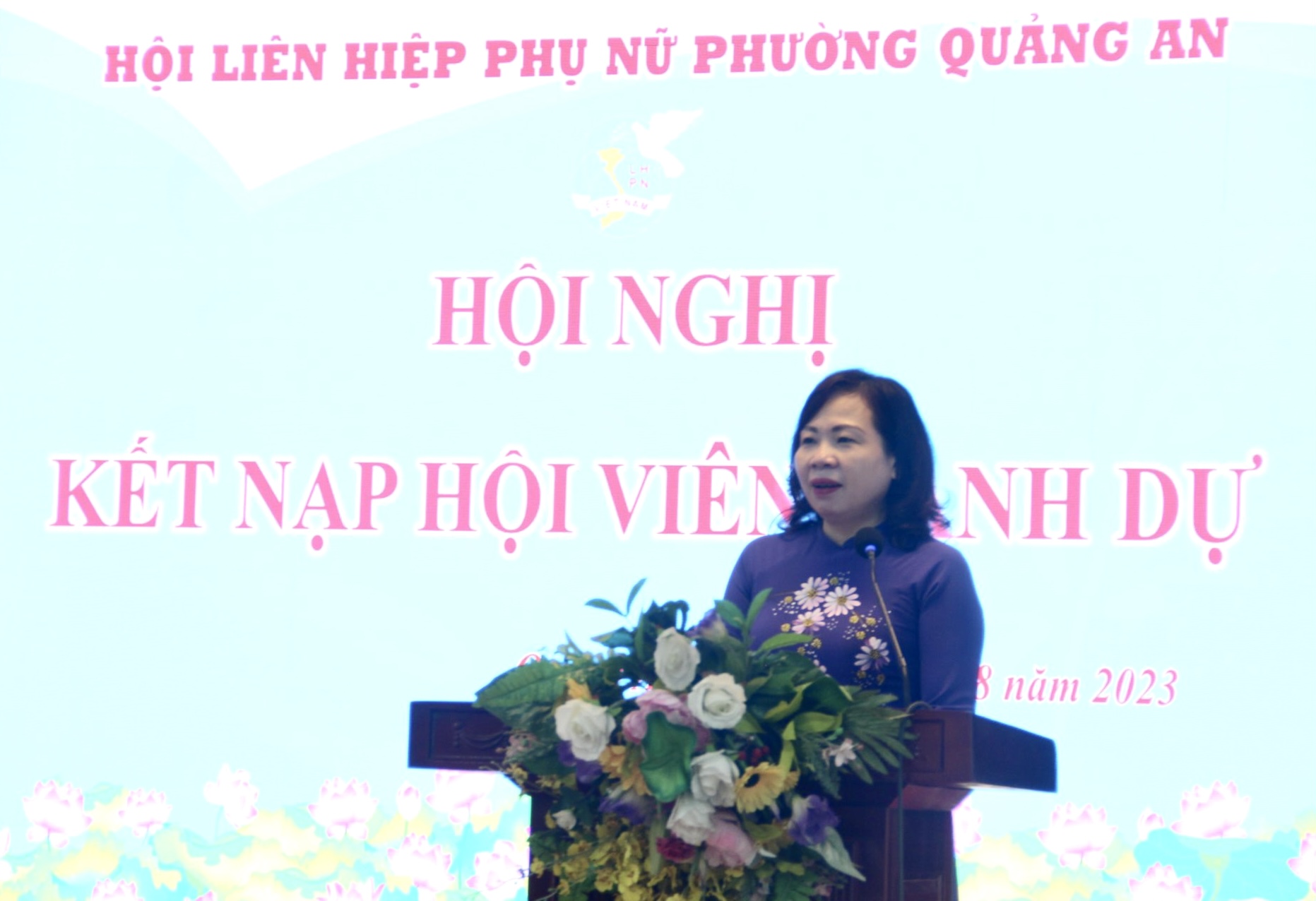 Hội LHPN phường Quảng An (Tây Hồ): Kết nạp 14 cán bộ nam làm hội viên danh dự - ảnh 4