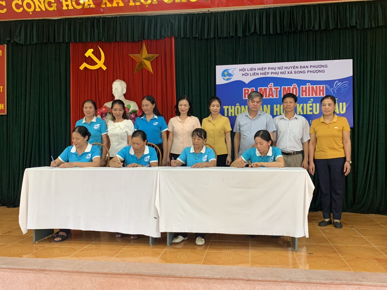 Ra mắt mô hình “Thôn văn hóa kiểu mẫu” xã Song Phượng - ảnh 1