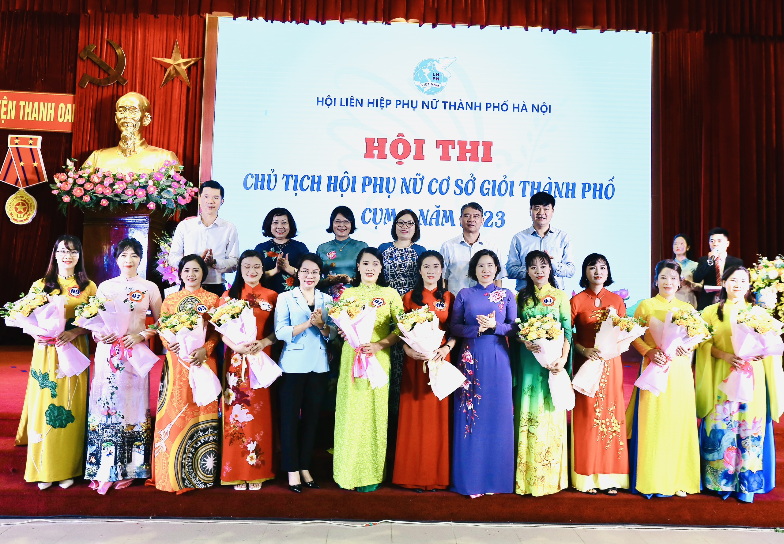 Nhiều mô hình, kinh nghiệm hay được chia sẻ qua hội thi “Chủ tịch Hội Phụ nữ cơ sở giỏi“ - ảnh 12