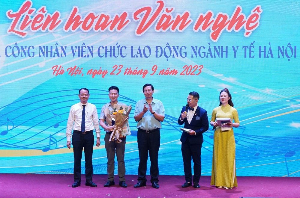Liên hoan văn nghệ Công đoàn ngành Y tế Hà Nội năm 2023 - ảnh 3