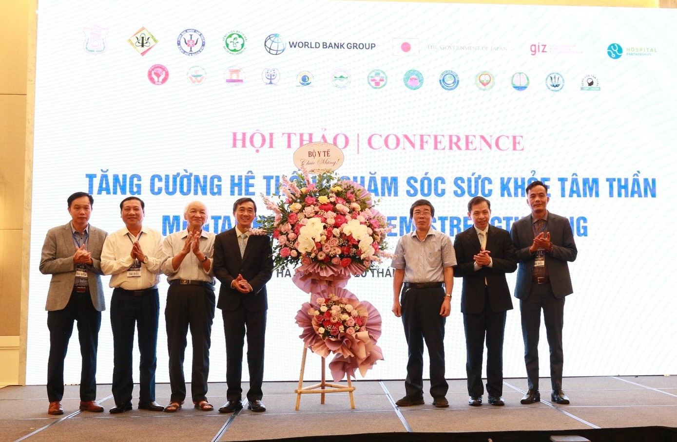 Việt Nam có khoảng 15 triệu người mắc rối loạn tâm thần - ảnh 2