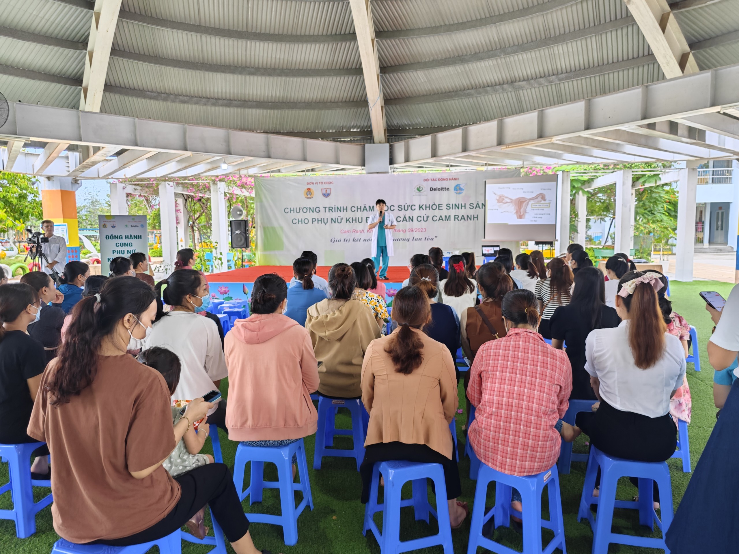 Hành trình 1.333 km ý nghĩa đến với cán bộ, chiến sĩ Hải quân vùng 4 - ảnh 8