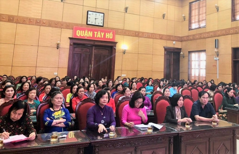 Giao lưu “Chủ tịch Hội Phụ nữ cơ sở giỏi” quận Tây Hồ - ảnh 1
