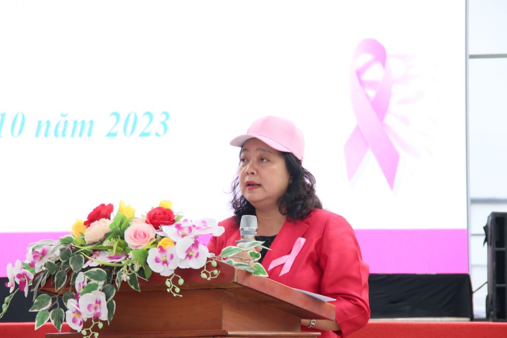 2.000 phụ nữ Chương Mỹ sẽ được tầm soát, phát hiện sớm ung thư vú, ung thư cổ tử cung - ảnh 3