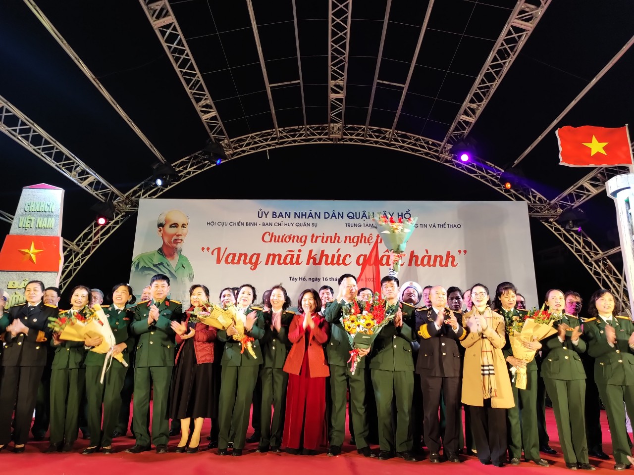 “Vang mãi khúc quân hành” cùng Hội Cựu chiến binh quận Tây Hồ - ảnh 4