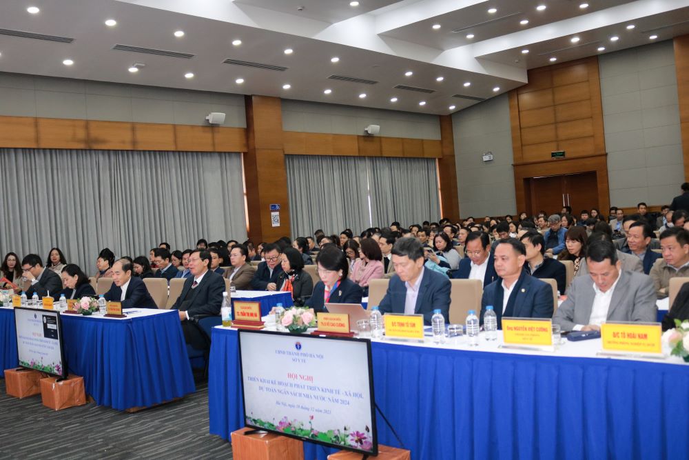 Ngành Y tế Hà Nội: Quyết tâm hoàn thành nhiệm vụ phát triển và dự toán ngân sách năm 2024 - ảnh 2