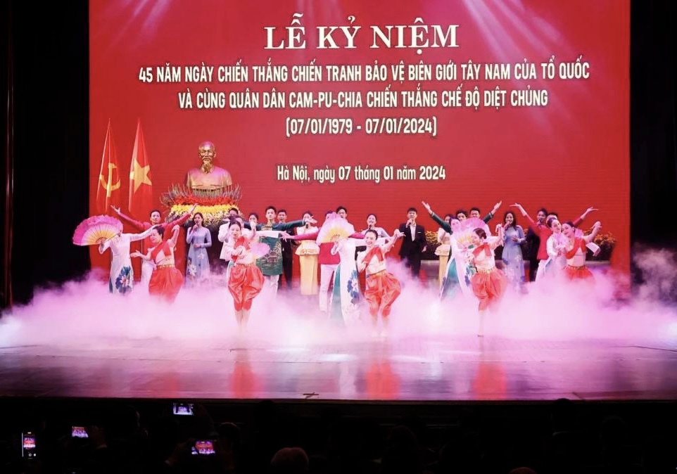 Kỷ niệm 45 năm ngày chiến thắng chiến tranh bảo vệ biên giới Tây Nam - ảnh 4