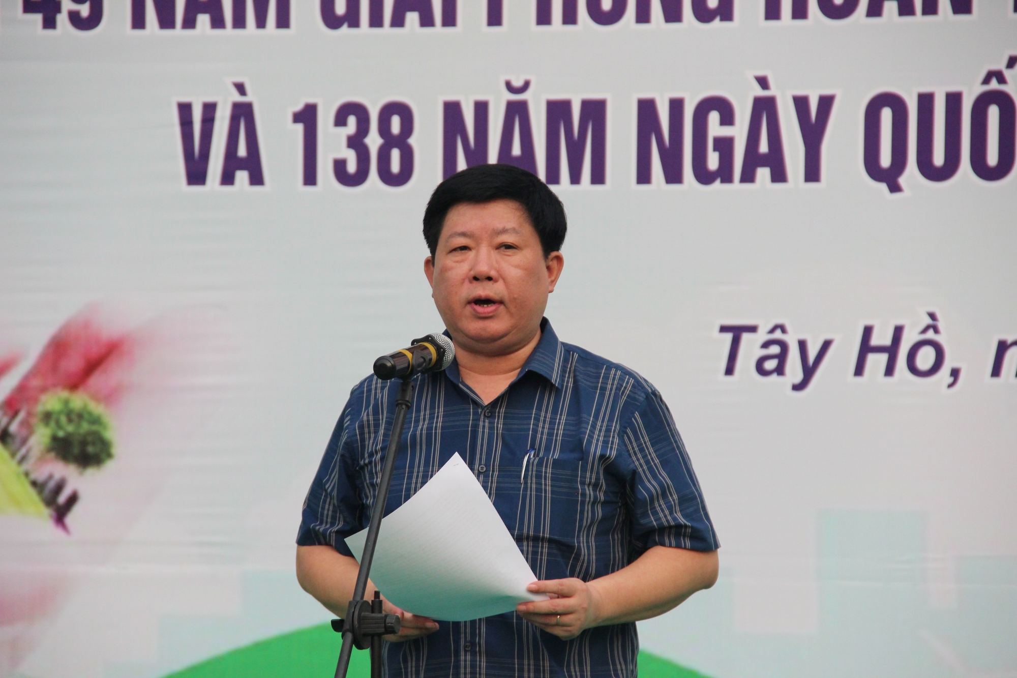 Quận Tây Hồ: Phấn đấu “đường sạch, cây xanh, Hồ Tây không rác“ - ảnh 1