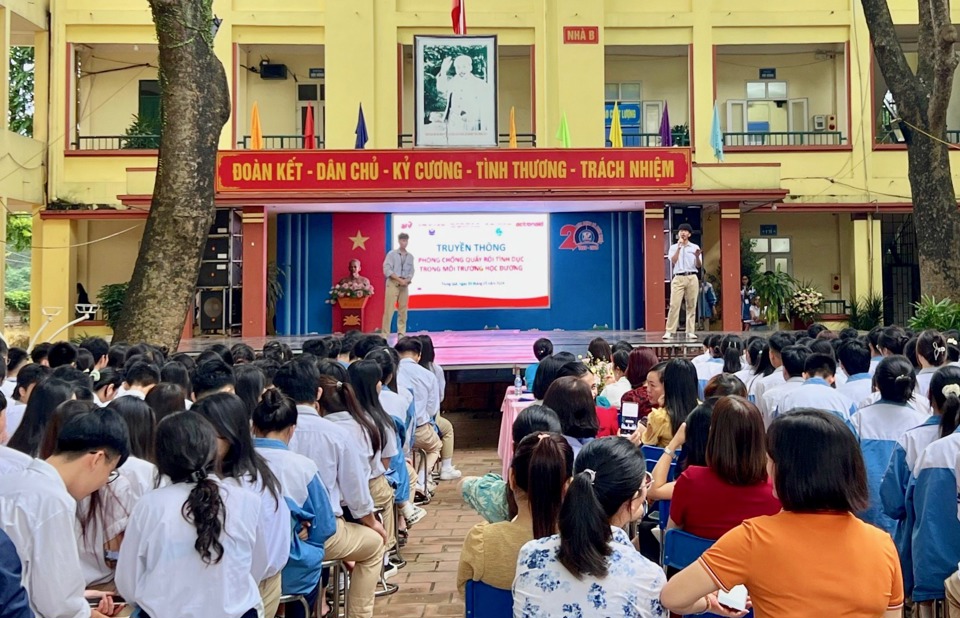 Truyền thông nâng cao hiểu biết về quấy rối tình dục cho học sinh - ảnh 1
