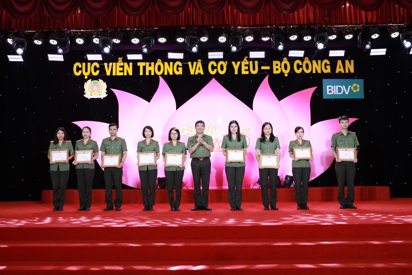Tổ chức nói chuyện chuyên đề về Chủ tịch Hồ Chí Minh - ảnh 4