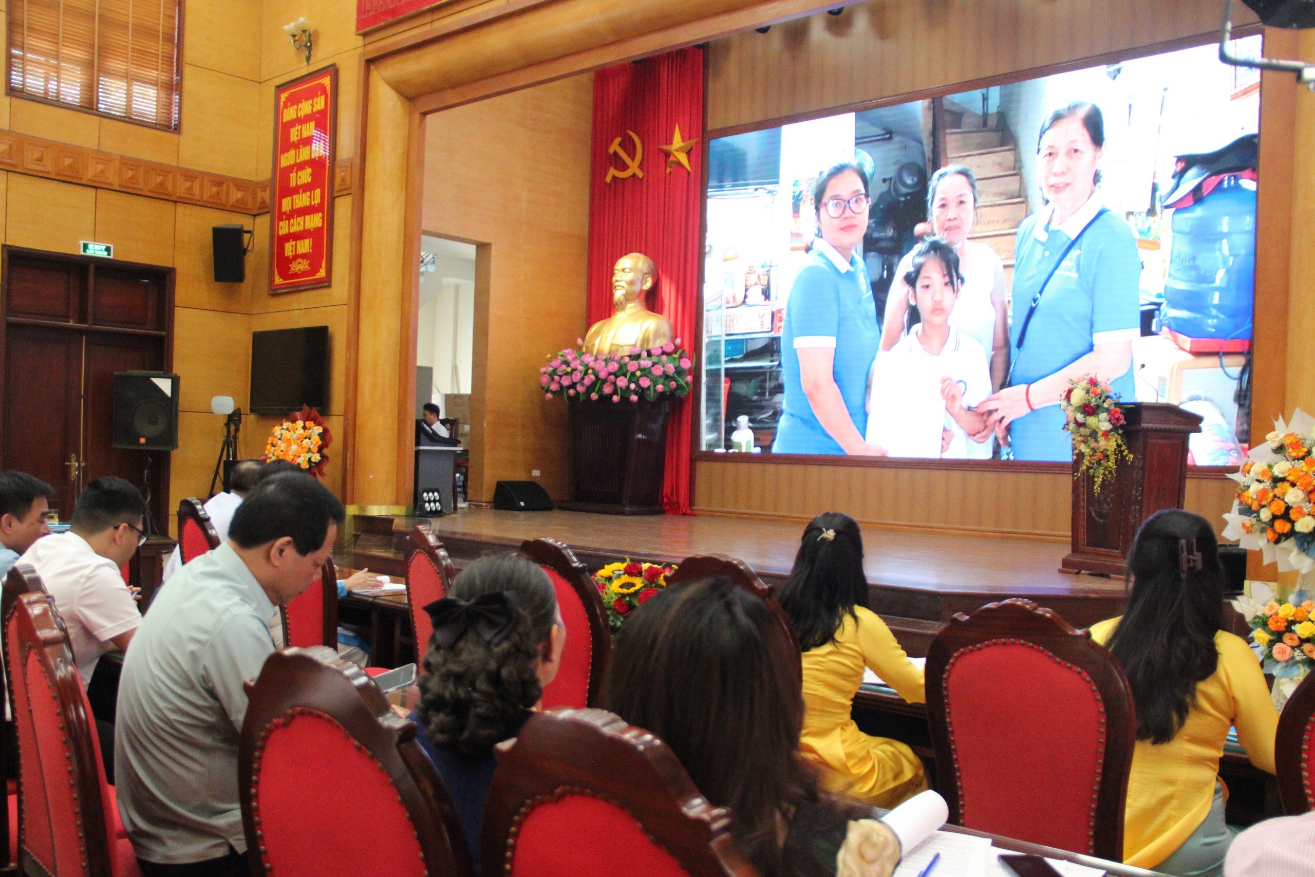 Hội LHPN quận Tây Hồ: Nhiều đổi mới, sáng tạo trong phong trào, thực hiện nhiệm vụ công tác Hội - ảnh 12