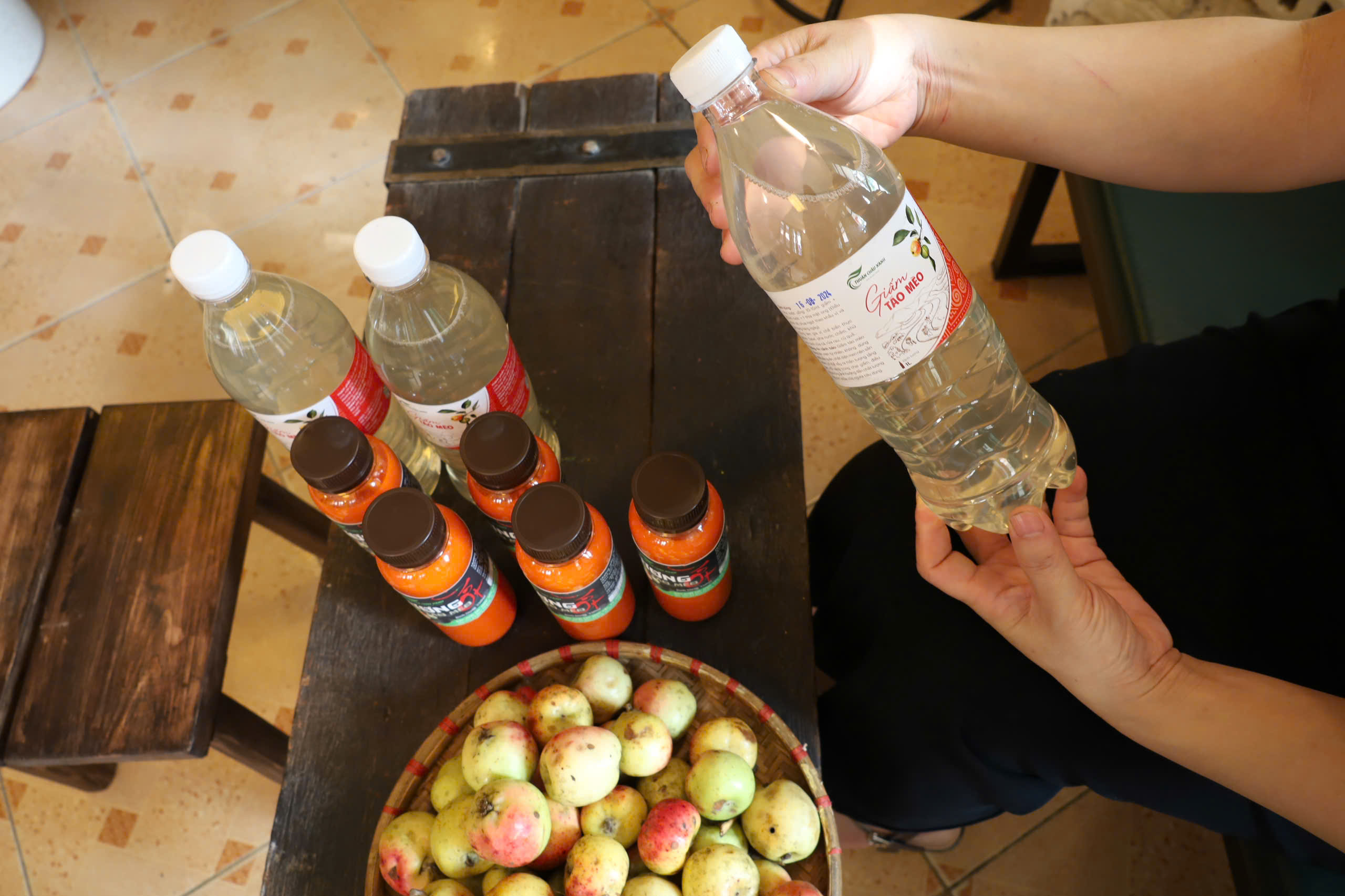 Con dâu “xuôi”, lên núi “ngược”, khởi nghiệp với táo mèo - ảnh 2